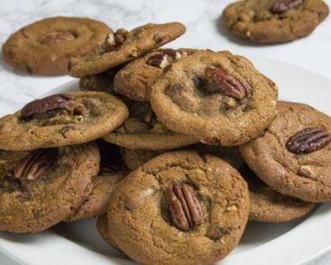 Brown Butter Pecan Cookies