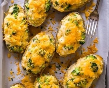 Broccoli and Cheddar Twice-Baked Potatoes