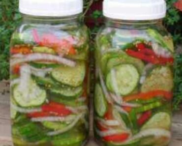 Cucumber Salad in a Jar