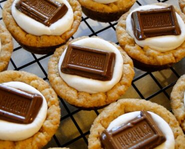 S’MORES COOKIE CUPS