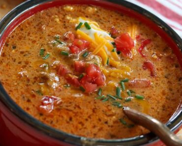 CREAMY BEEF TACO SOUP